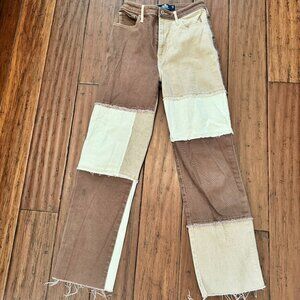 Hollister Ultra High-Rise Dad Jeans Two Tone Design